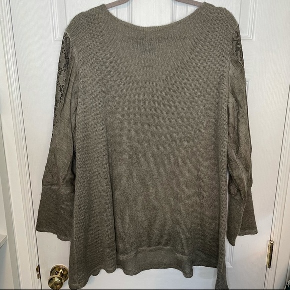 Cherishh Made In Italy Long Tunic Top Taupe Floral Decorative Sleeves Medium - Picture 4 of 6